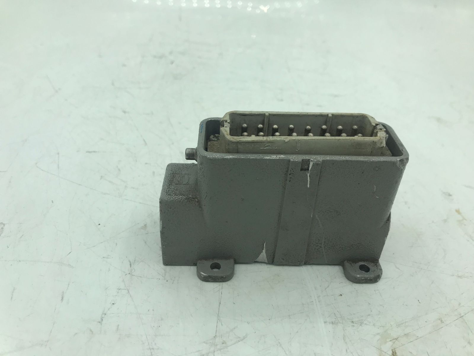 HD STS 16‑Pole Male Insert 73.310.1653.0 400 V/16 A Heavy‑Duty Connector – Used - Image 3