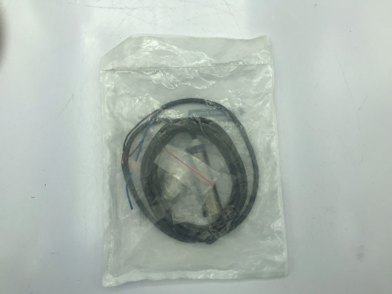 SCHNEIDER ELECTRIC TELEMECANIQUE XS618B1PAL2 INDUCTIVE SENSOR - Image 2