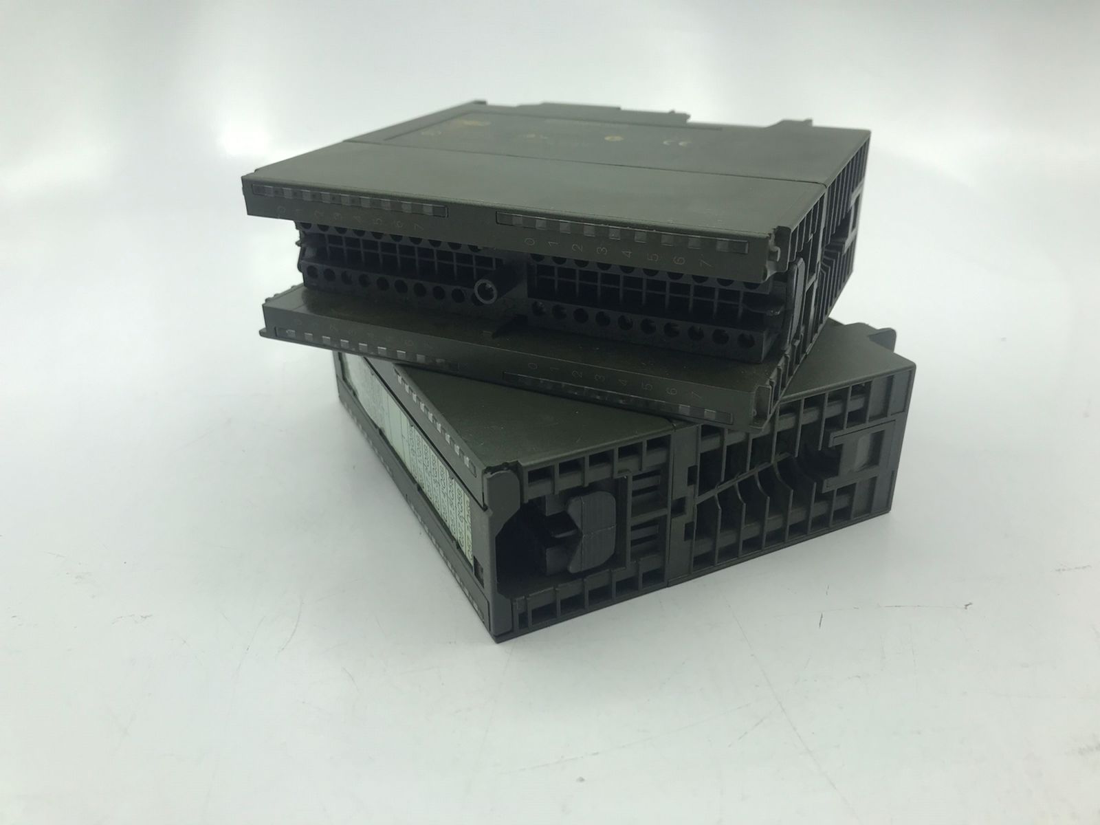 PACK OF 2 SIEMENS 6ES7321-1BL00-0AA0 6ES7322-1BL00-0AA0 - Image 3