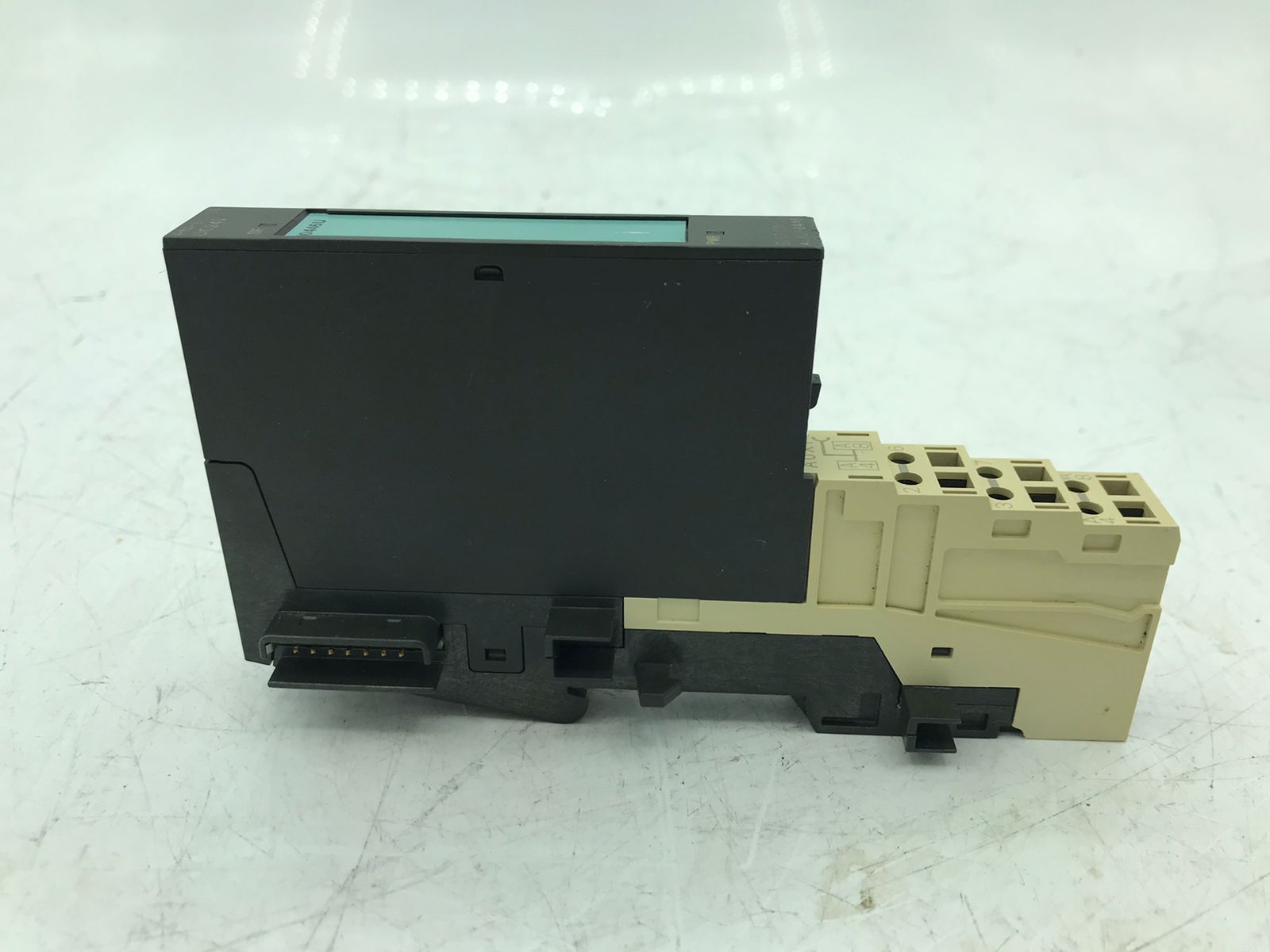 π Siemens 6ES7β193β4CD30β0AA0 + 6ES7β138β4CA01β0AA0 ET200S Modules β‘ 24V DC - Image 2