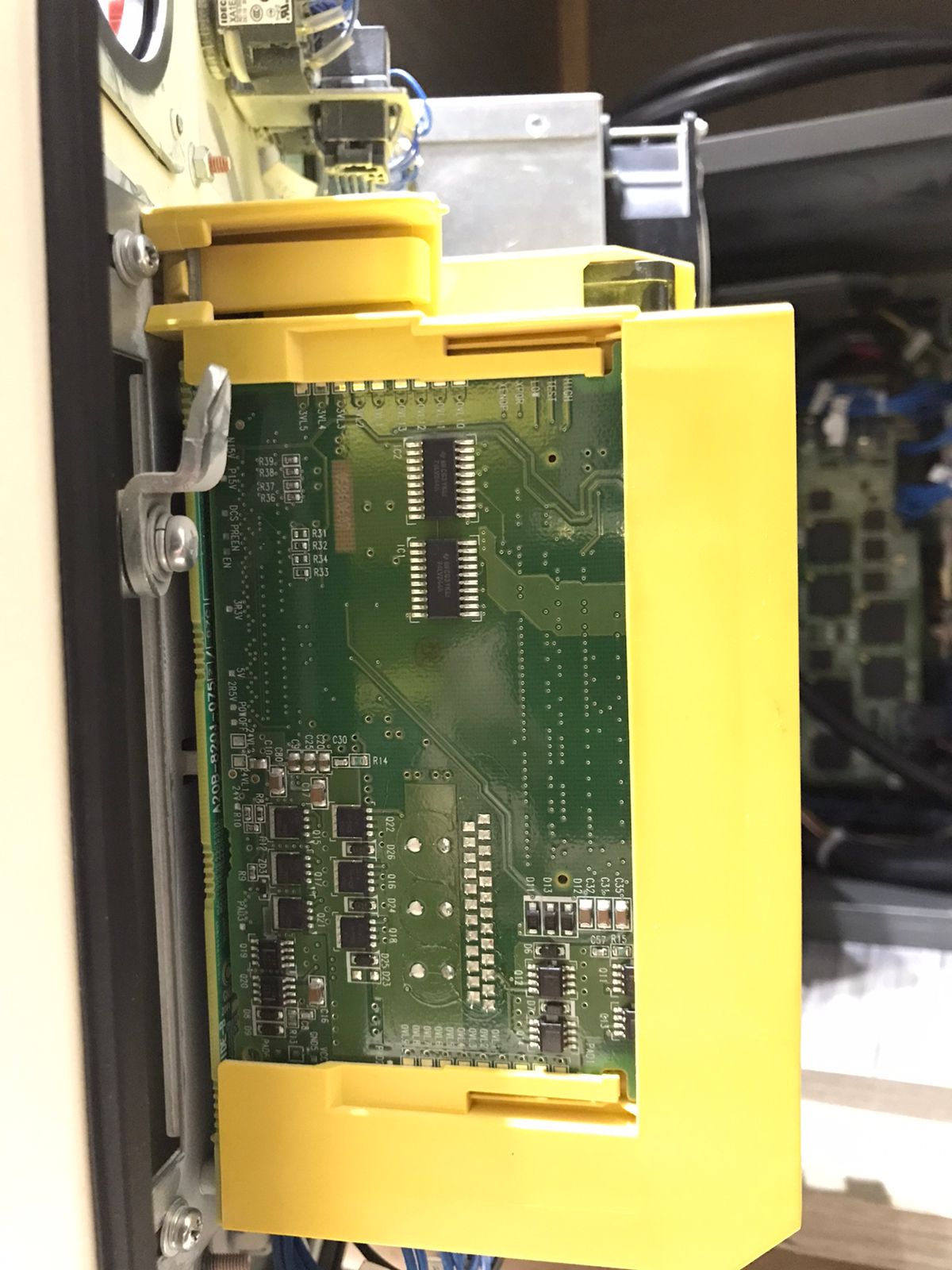 FANUC A05B-2680-C040 V9.10P/10 Host Control System PCB π R-30iB PLUS Backplane Used - Image 2