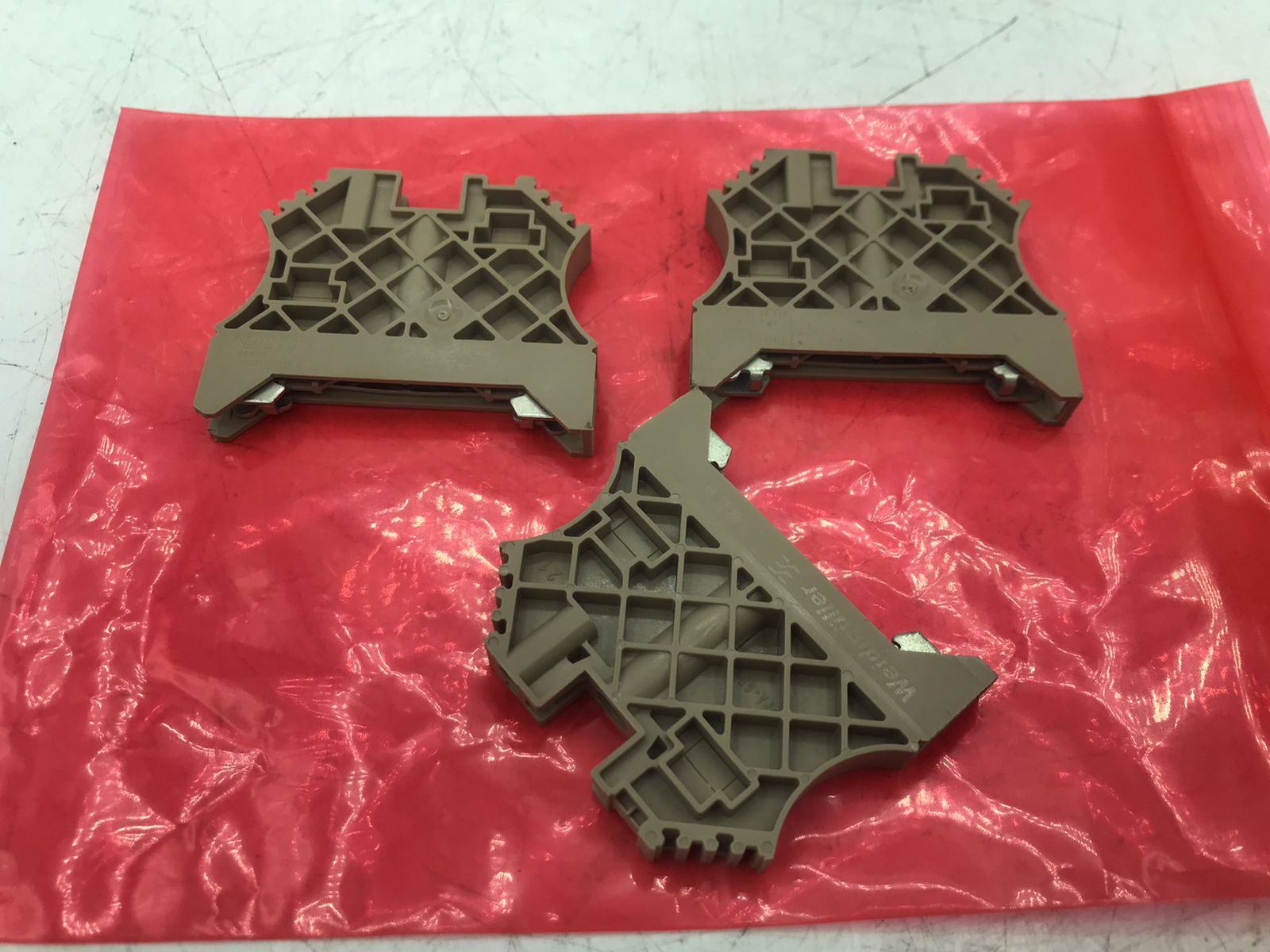 3pc Weidmüller WEW 35/2 End Bracket 🛑 DIN Rail TS 35 Terminal Stop 1061200000 Used - Image 2