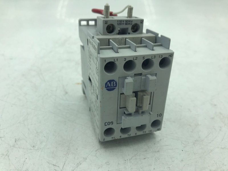 AB 100-C09*10 Contactor 3-Pole 9A 600V IEC Used Tested Motor Control