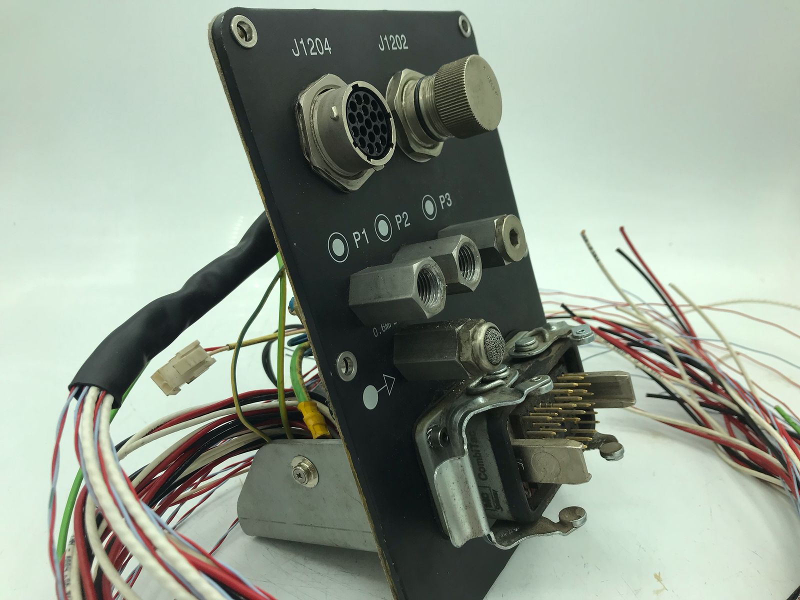 Staubli Robotic Wire Harness Part Number:d20163202teg USED AND WELL CARD P546159C