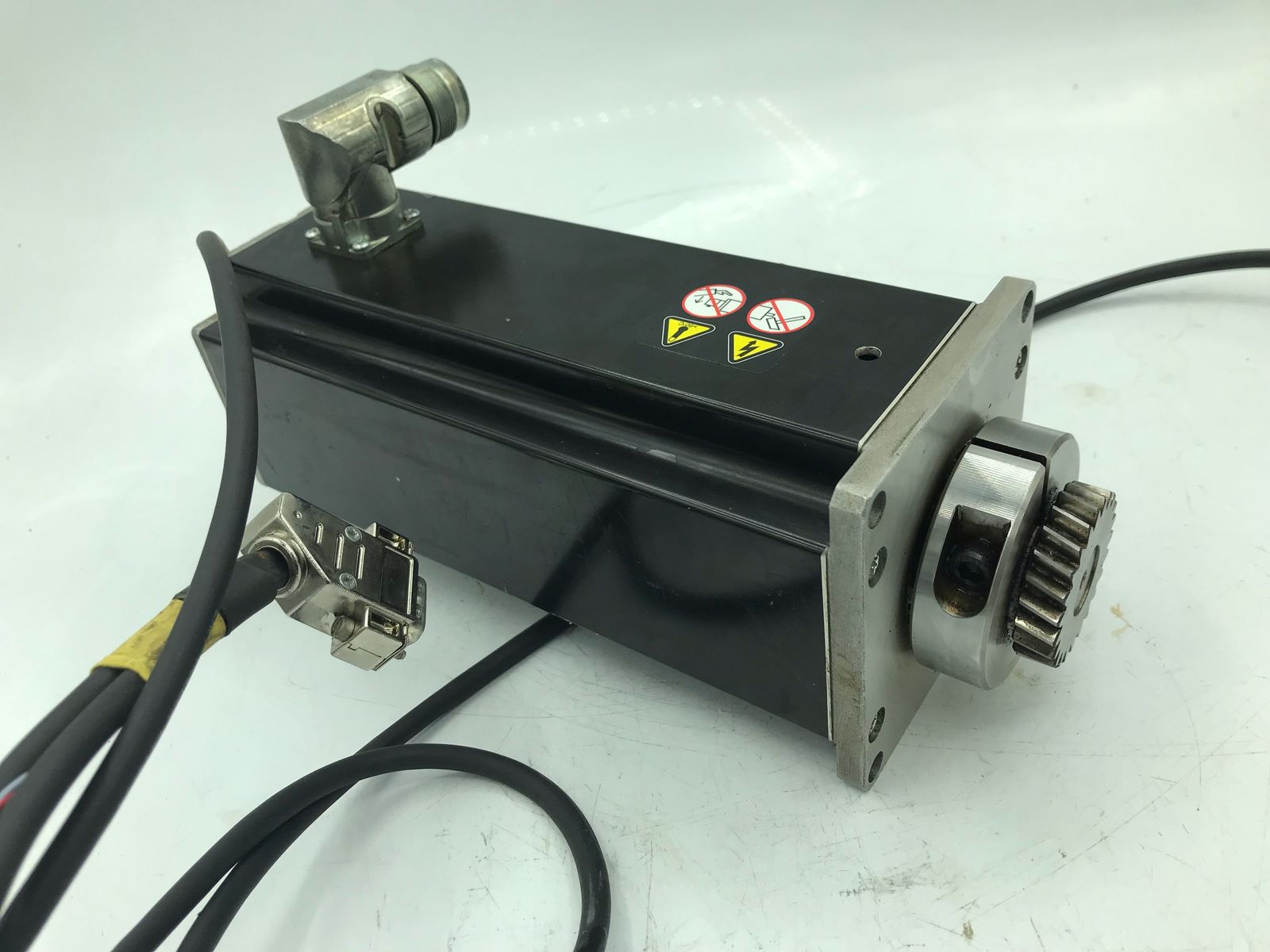 100% working used D221.526.07B 90days warranty by DHL or Fedex