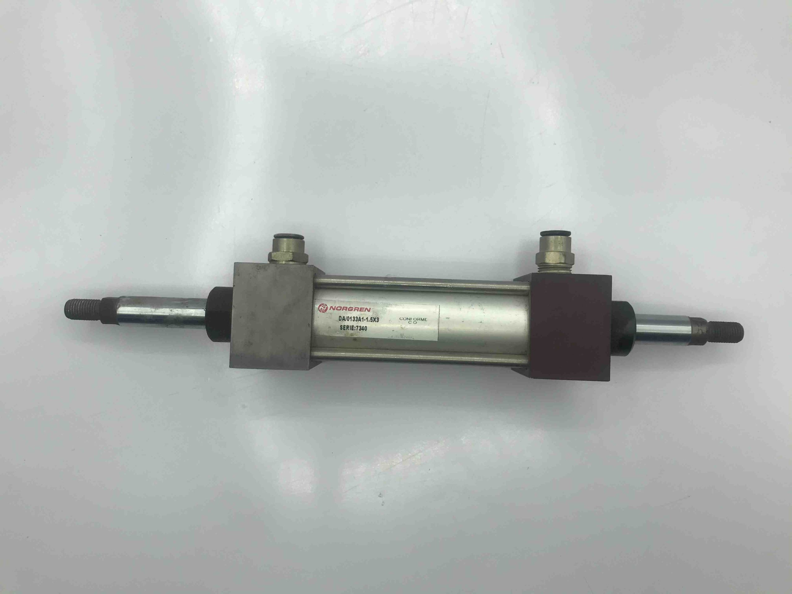 Cilindro Neumatico Da/0133a1-1.5x3 Norgren