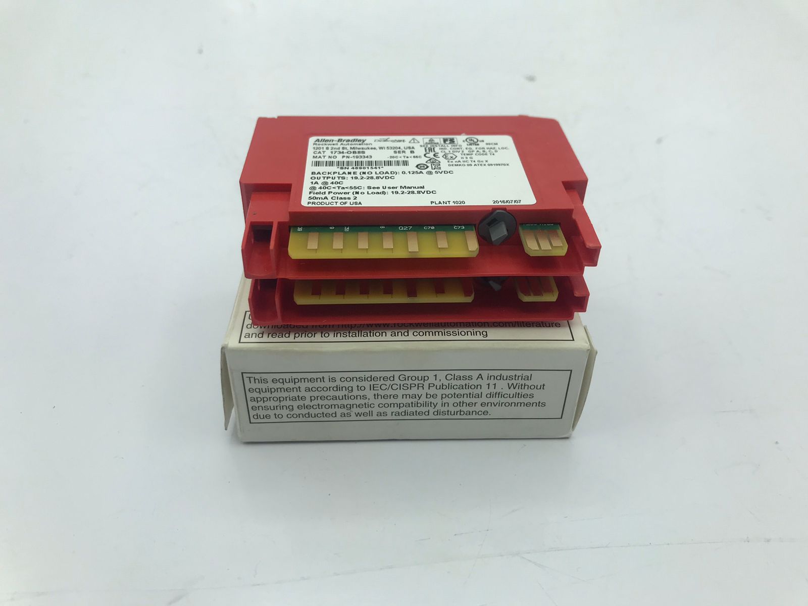 AB 1734-OB8S 1734OB8S Point I/O ser.B / 8 Channel Safety Sourcing Output Module - Image 3