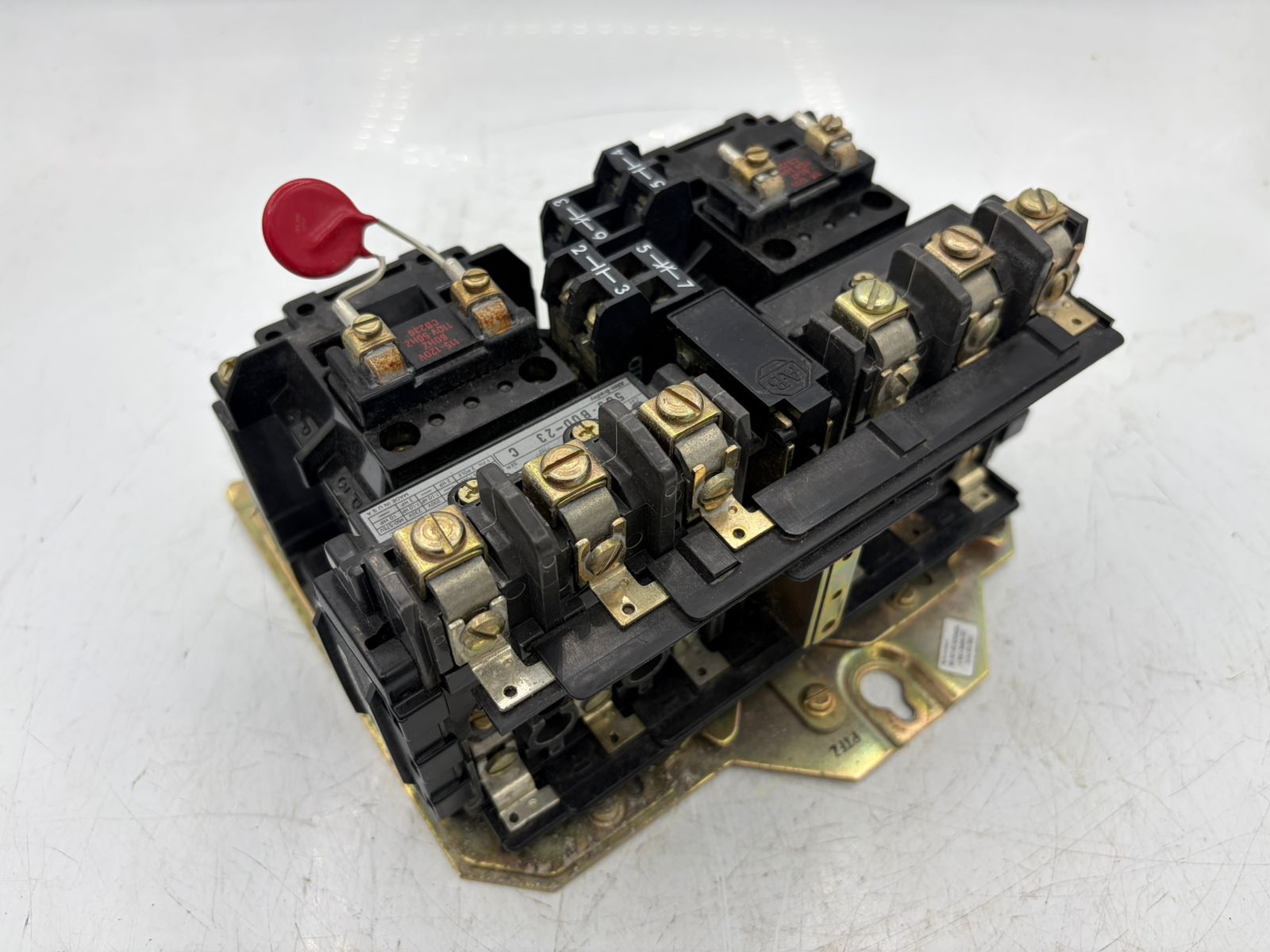 AB 505-B0D-23 Reversing Contactor Size 0 120V 18A 1NO/1NC Aux Used - Image 2