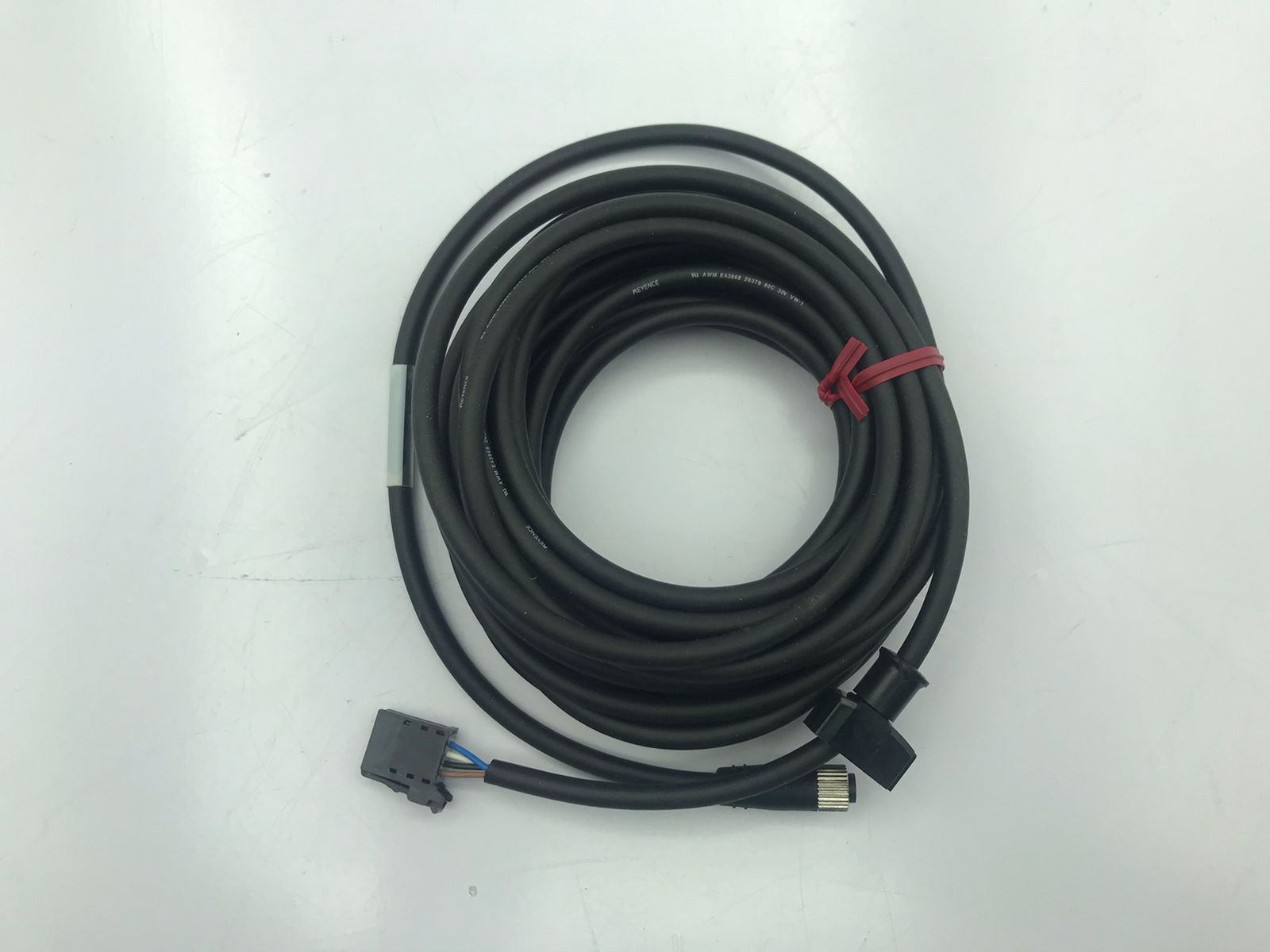 1PC New Keyence cable GT2-CH5M - Image 3