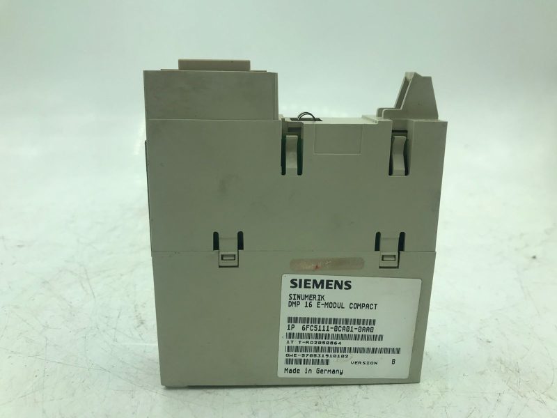 Siemens 6FC5111-0CA01-0AA0 Sinumerik CNC Operator Panel Display Module USED