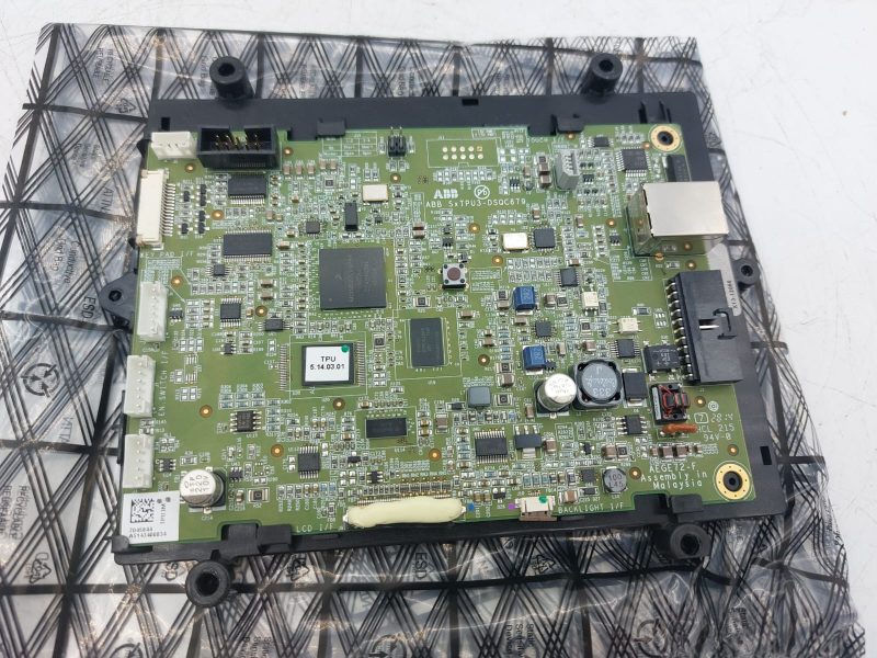 ABB DSQC679 SxTPU3 TPU3 Robot Teach Pendant Main Board Windows CE