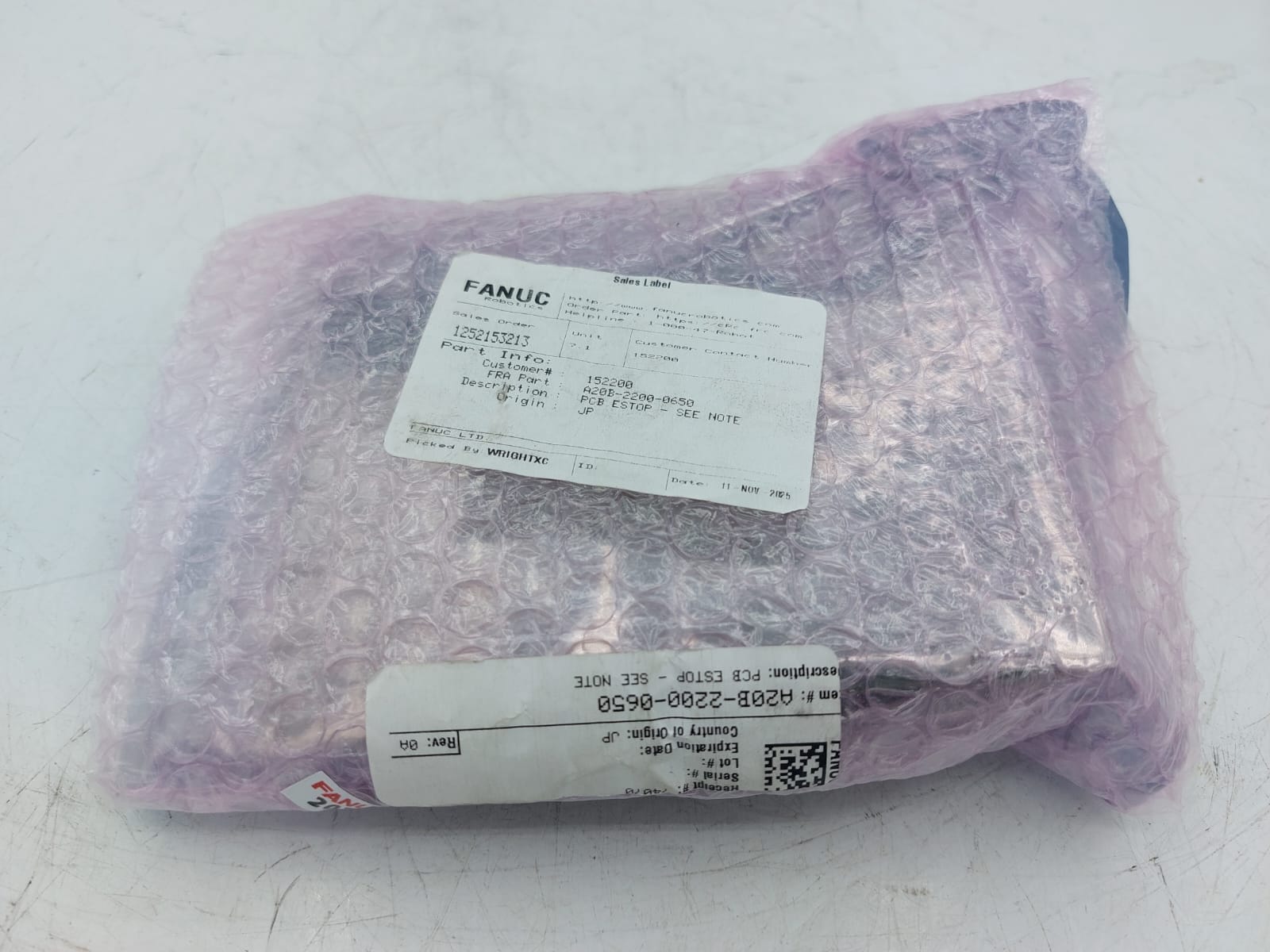 NEW FANUC Robotics A20B-2200-0650 PCB ESTOP Emergency Stop Board
