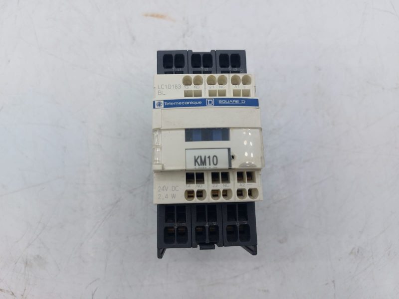 Telemecanique Square D LC1D183BL Contactor 24VDC 2.4W Spring Term USED