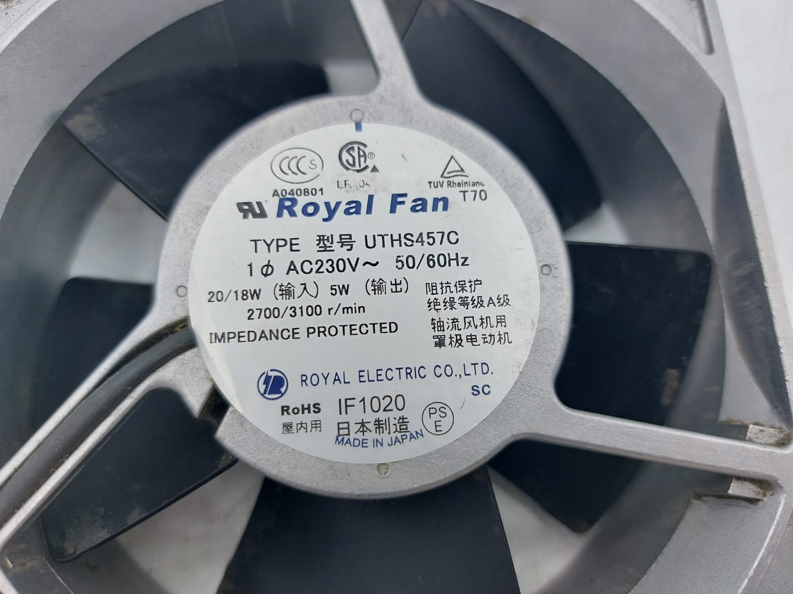 Royal Fan UTHS457C AC 230V 20/18W 50/60Hz Industrial Axial Cooling Fan Used Tested
