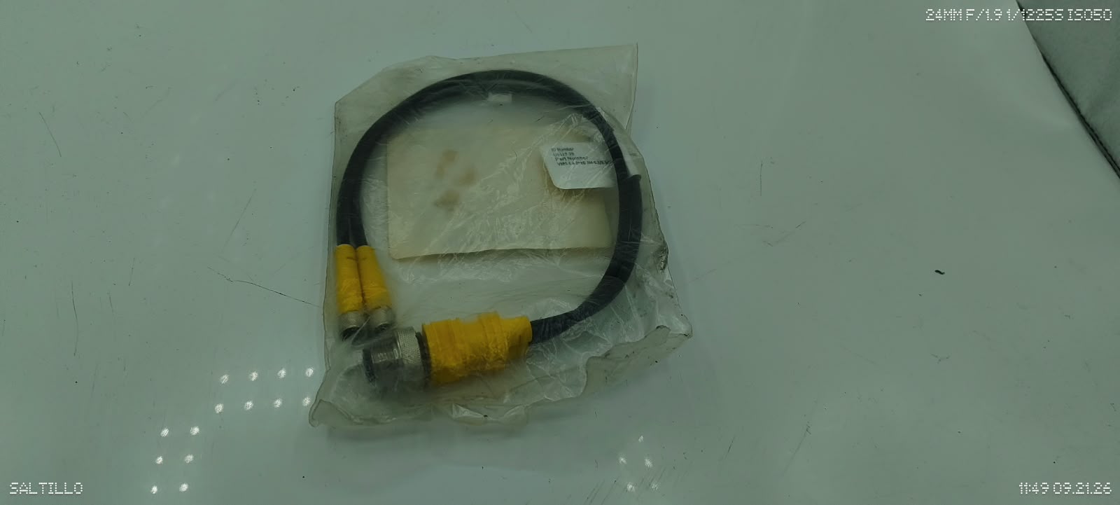 TURCK VBRS 4.4-2PKG 3M-0.3/0.3/S90 Y-splitter cable assembly, ID U0117-29