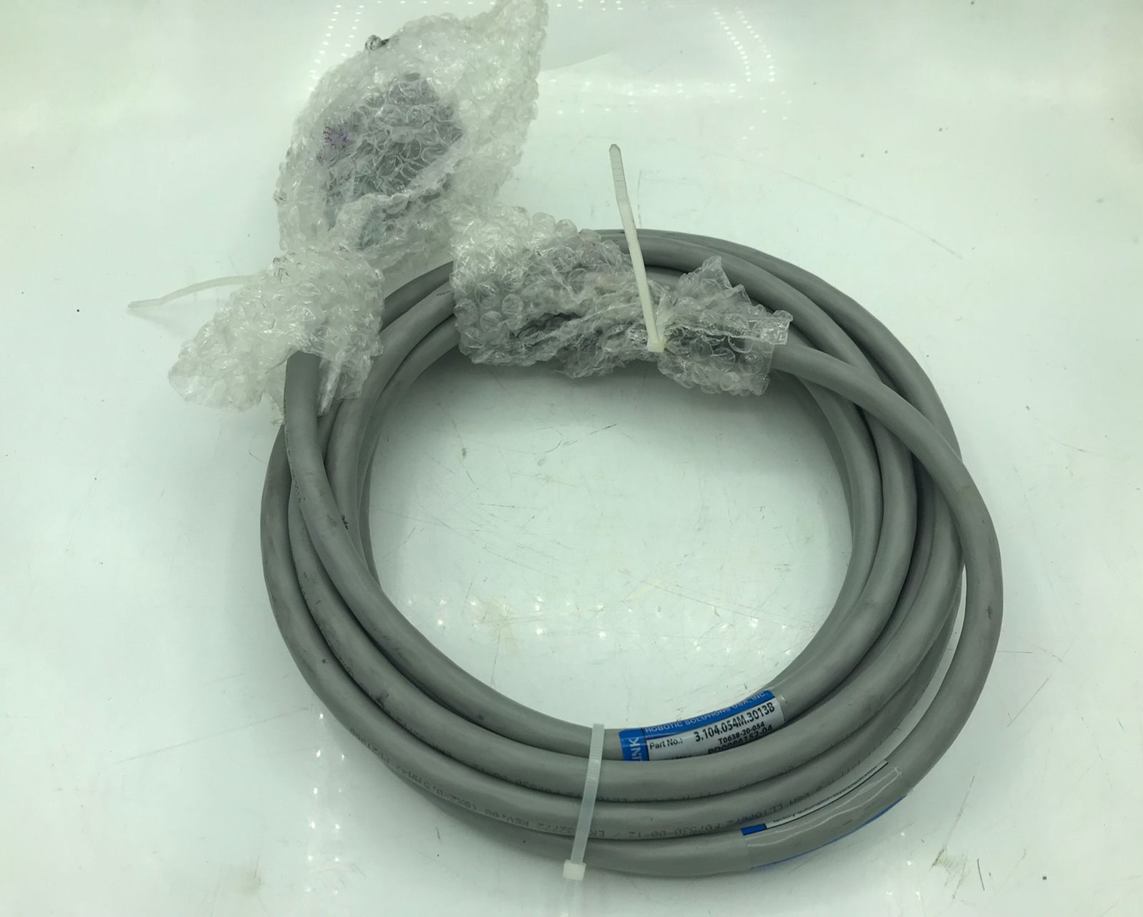 3.104.054M.3013B Servo Encoder Cable, 5.4M