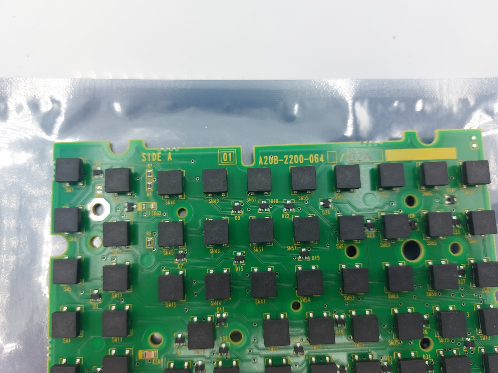 FANUC A20B-2200-0641/02A Teach Pendant Keypad PCB Board A20B-2200-0641 Clean Tested - Image 2