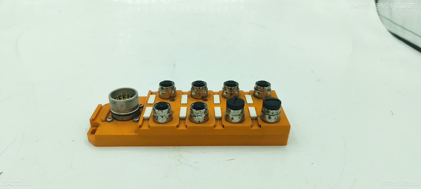 Lumberg ASBS 8/LED 5-4 Sensor Actuator Box 8 Port M12 M23 Working Pull - Image 3