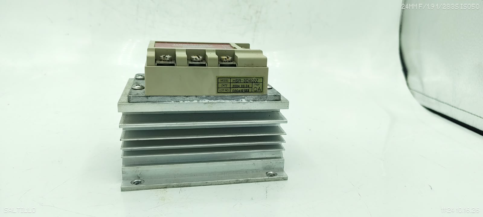 Hanyoung HSR-3D402Z 3 Phase Solid State Relay 40A 90-264VAC Working Pu - Image 2