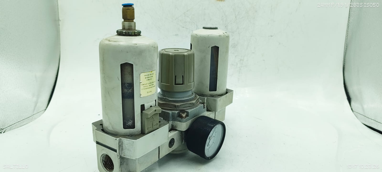 SKP SAF4000D SAR4000 SAL4000 Air Filter Regulator Lubricator FRL Assembly Used - Image 5